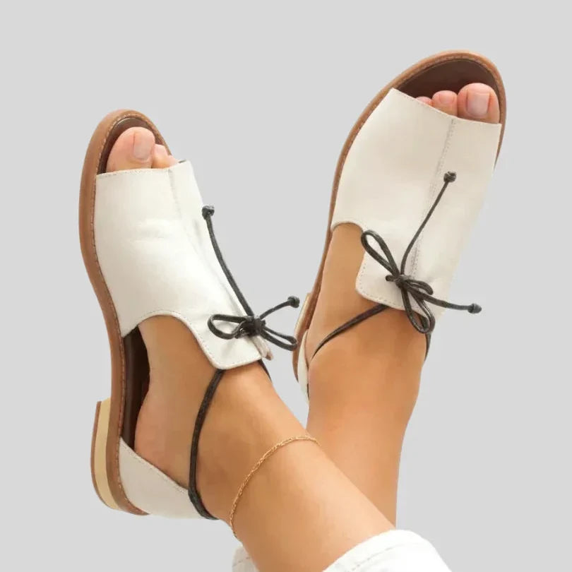White / 43