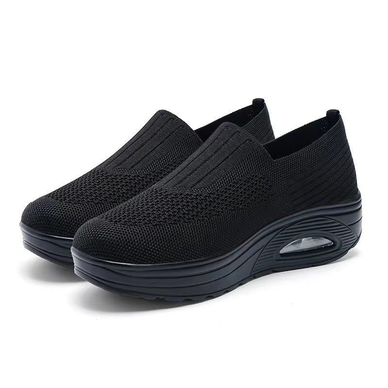 Black / 11