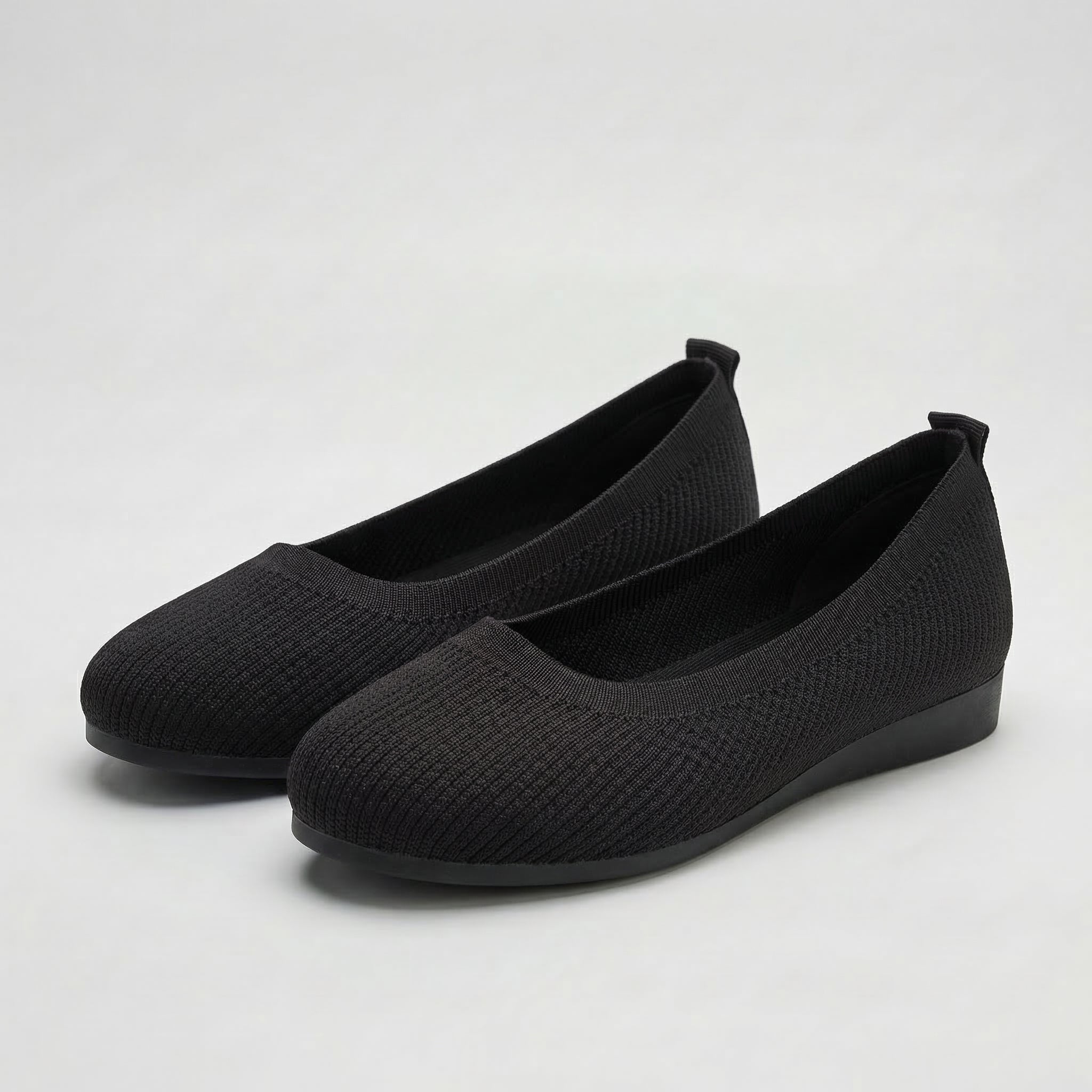 Black / 12