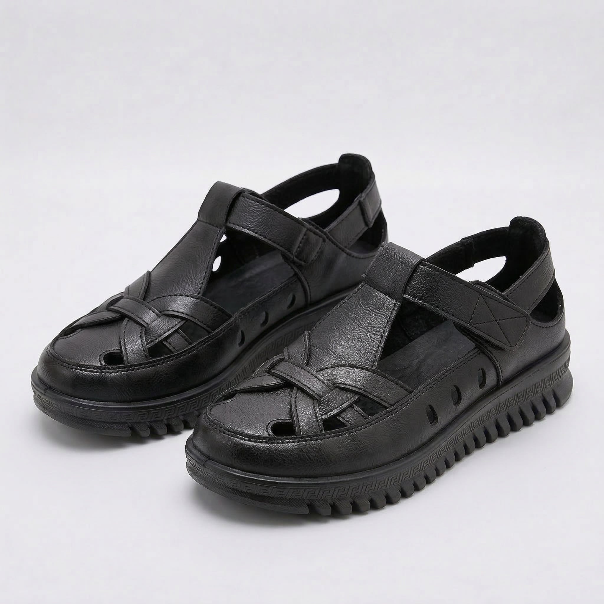 Black / 12